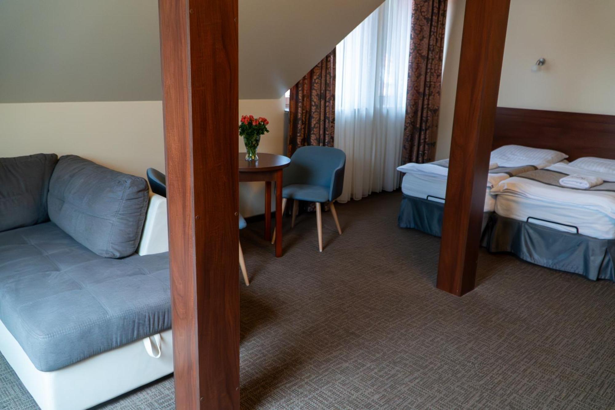 Nad Borkiem Hotel Kosarzyn  Екстериор снимка