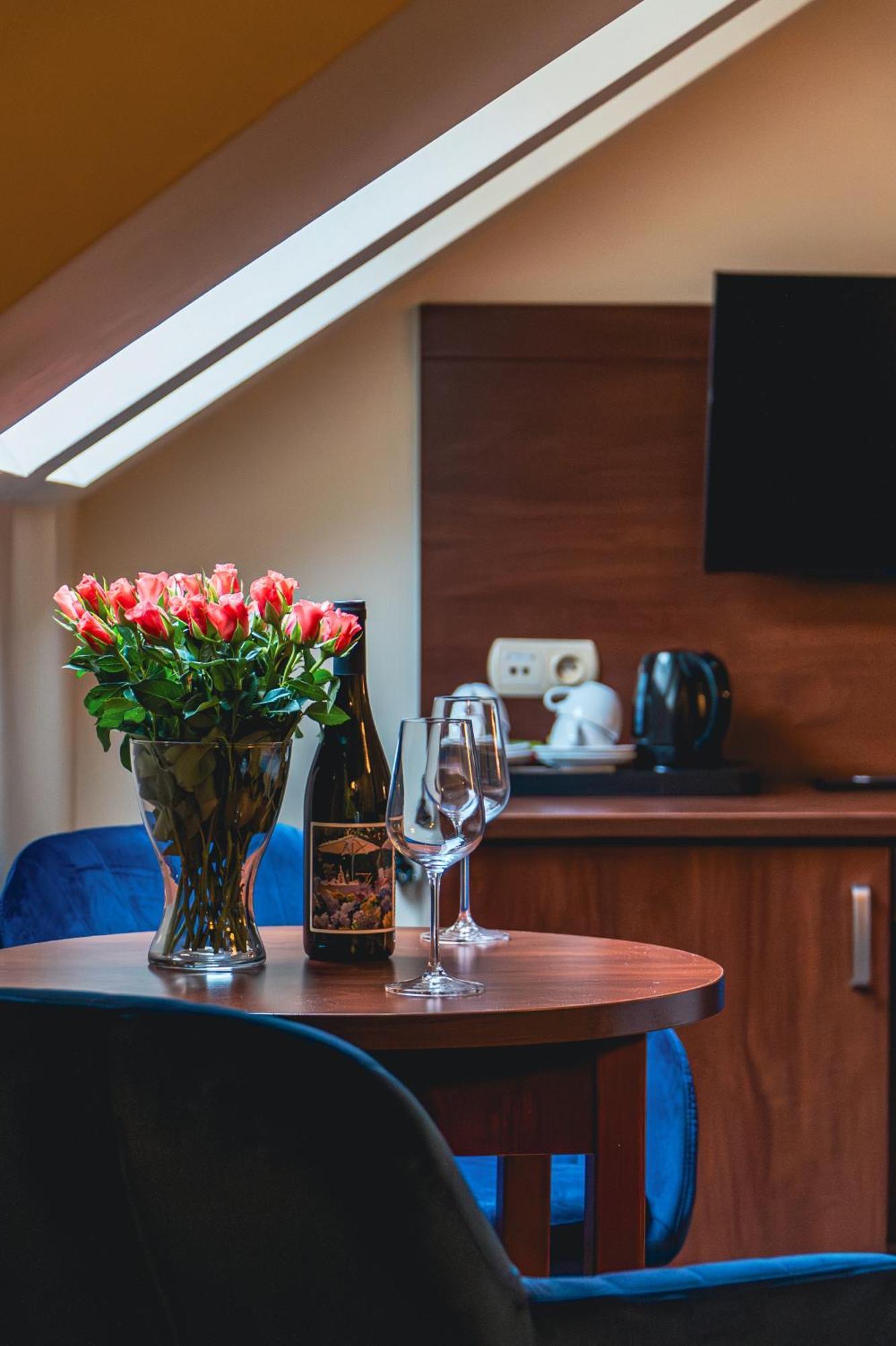 Nad Borkiem Hotel Kosarzyn  Екстериор снимка