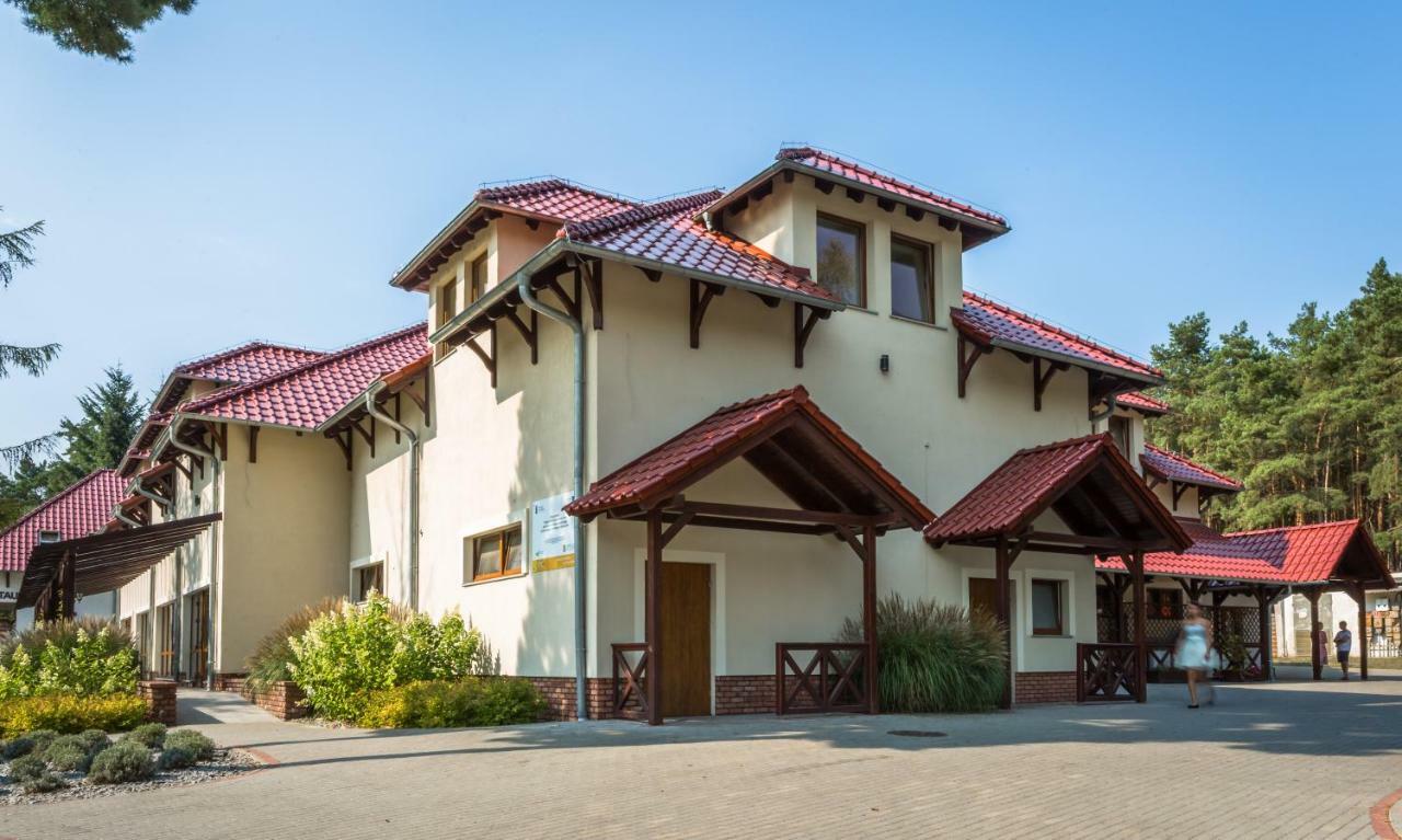 Nad Borkiem Hotel Kosarzyn  Екстериор снимка