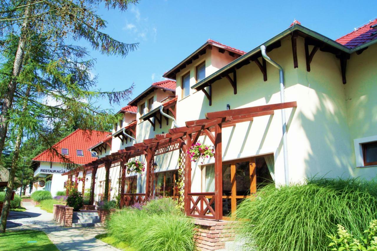 Nad Borkiem Hotel Kosarzyn  Екстериор снимка